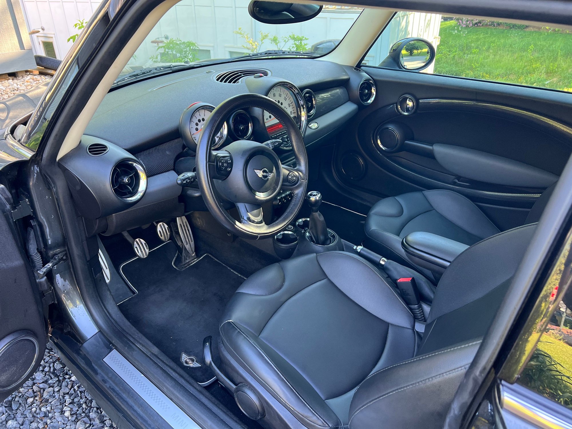 2012 Mini R56: "Mk II" Mini Hatch/Hardtop range - 2012 Mini Cooper S - Used - VIN WMWSV3C52CTY26741 - 104,000 Miles - 4 cyl - 2WD - Manual - Hatchback - Gray - Asheville, NC 28806, United States