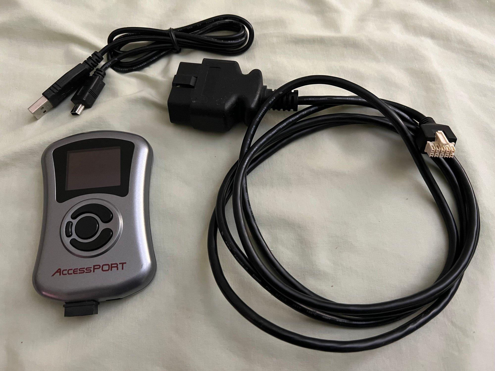 Engine - Power Adders - Accessport tuner for R56 JCW - Used - 2009 to 2012 Mini R56: "Mk II" Mini Hatch/Hardtop range - Escondido, CA 92026, United States