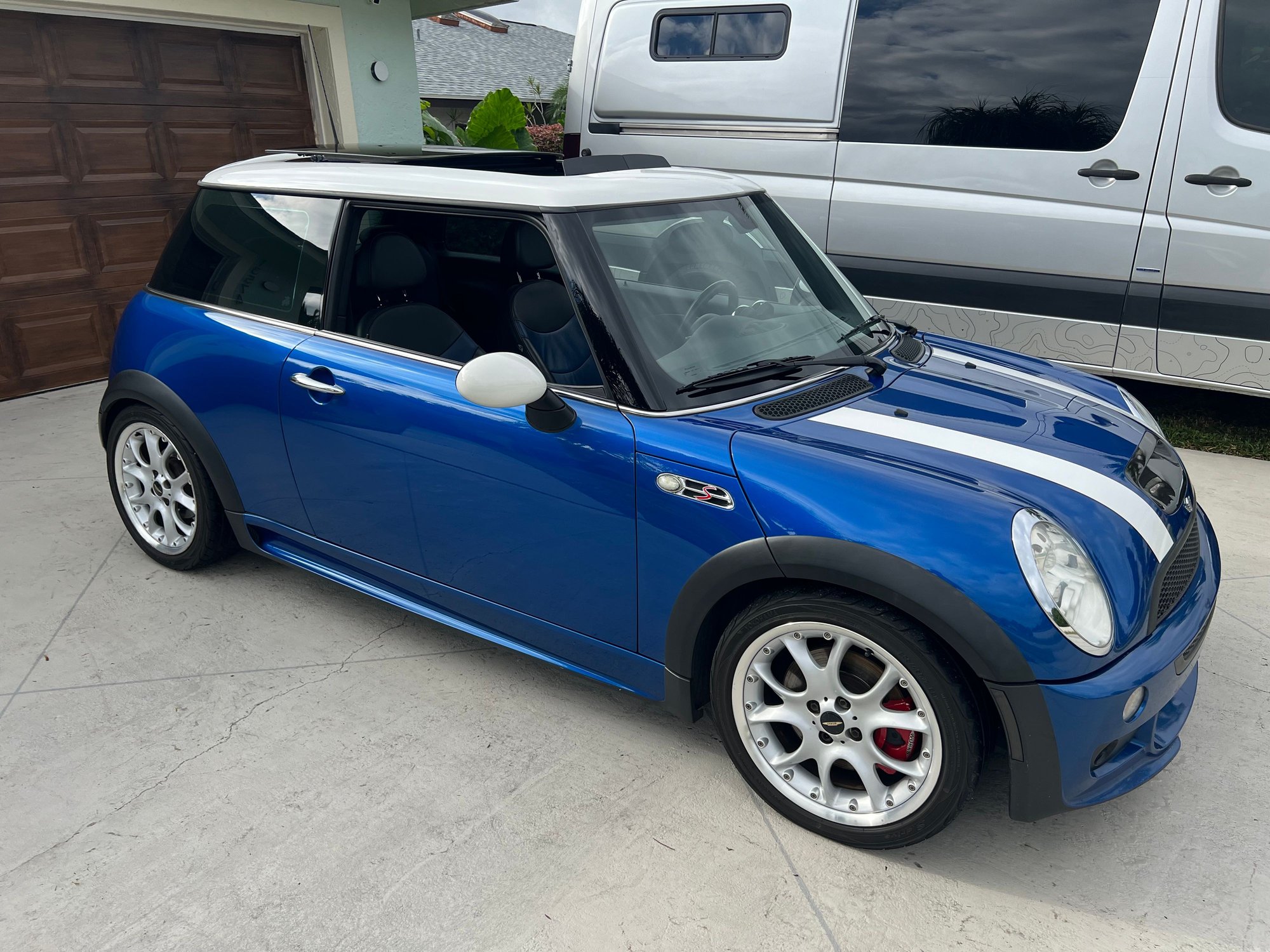 2006 Mini R53: "Mk I" Mini Cooper S - 2006 Cooper S JCW, Aero kit, JCW suspension - Used - VIN WMWRE33546TL18239 - 126,750 Miles - Manual - Hatchback - Blue - Wellington, FL 33414, United States
