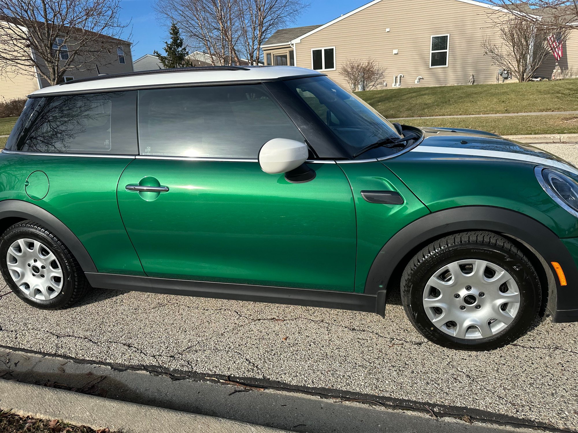 2024 Mini F56: Mini Hatch/Hardtop - 2024 Mini Cooper Hardtop 3-door 6spd - Green on Tan with Low Miles! - Used - VIN WMW33DH08R2U53099 - 12,900 Miles - 3 cyl - 2WD - Manual - Hatchback - Other - Madison, WI 53705, United States