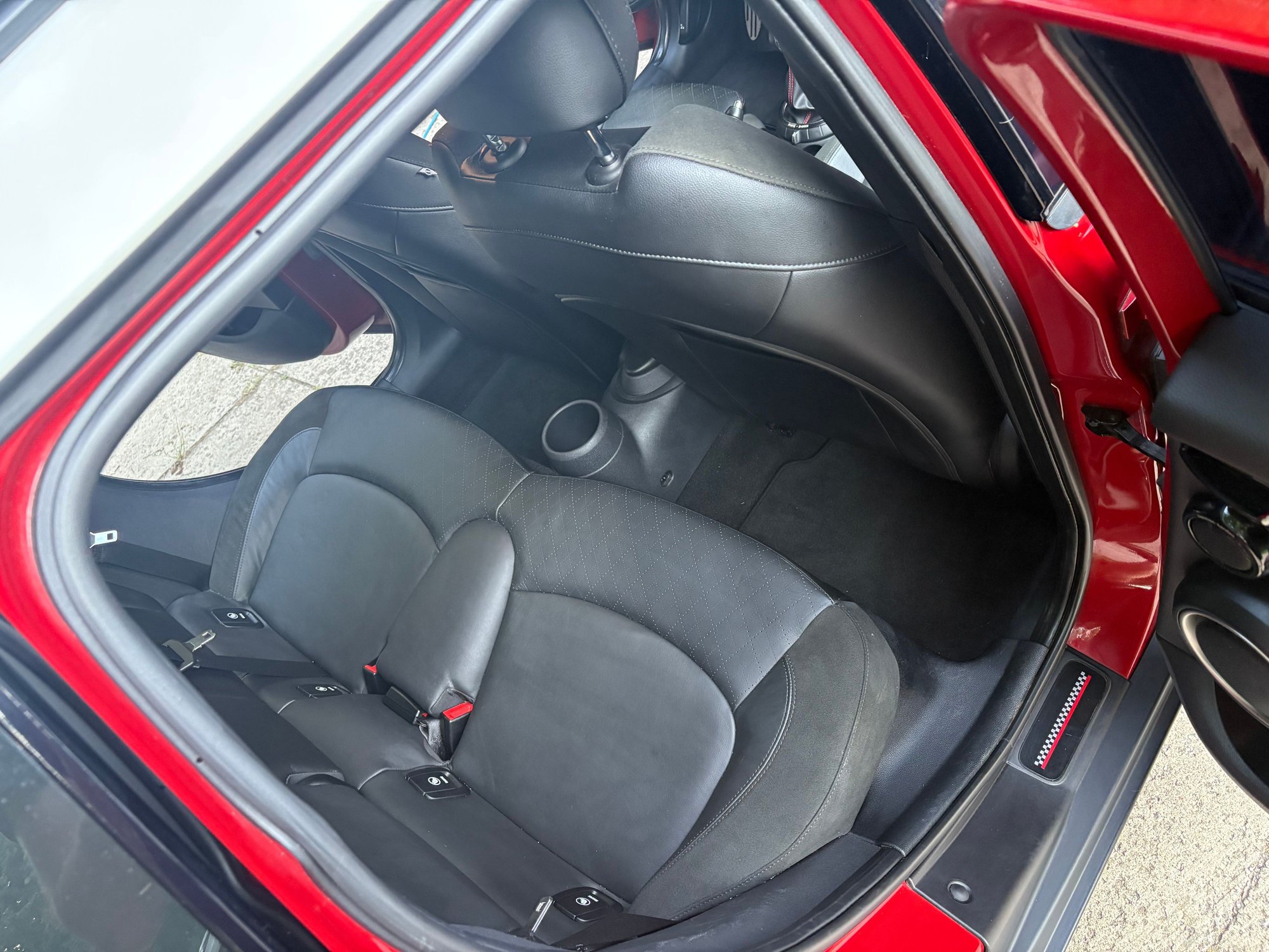 2015 Mini F55: 5-door Hatch - 2015 Mini Cooper S F55 - Used - VIN WMWXU3C50F2B61960 - 64,840 Miles - 4 cyl - 2WD - Manual - Hatchback - Red - Delaware, OH 43015, United States