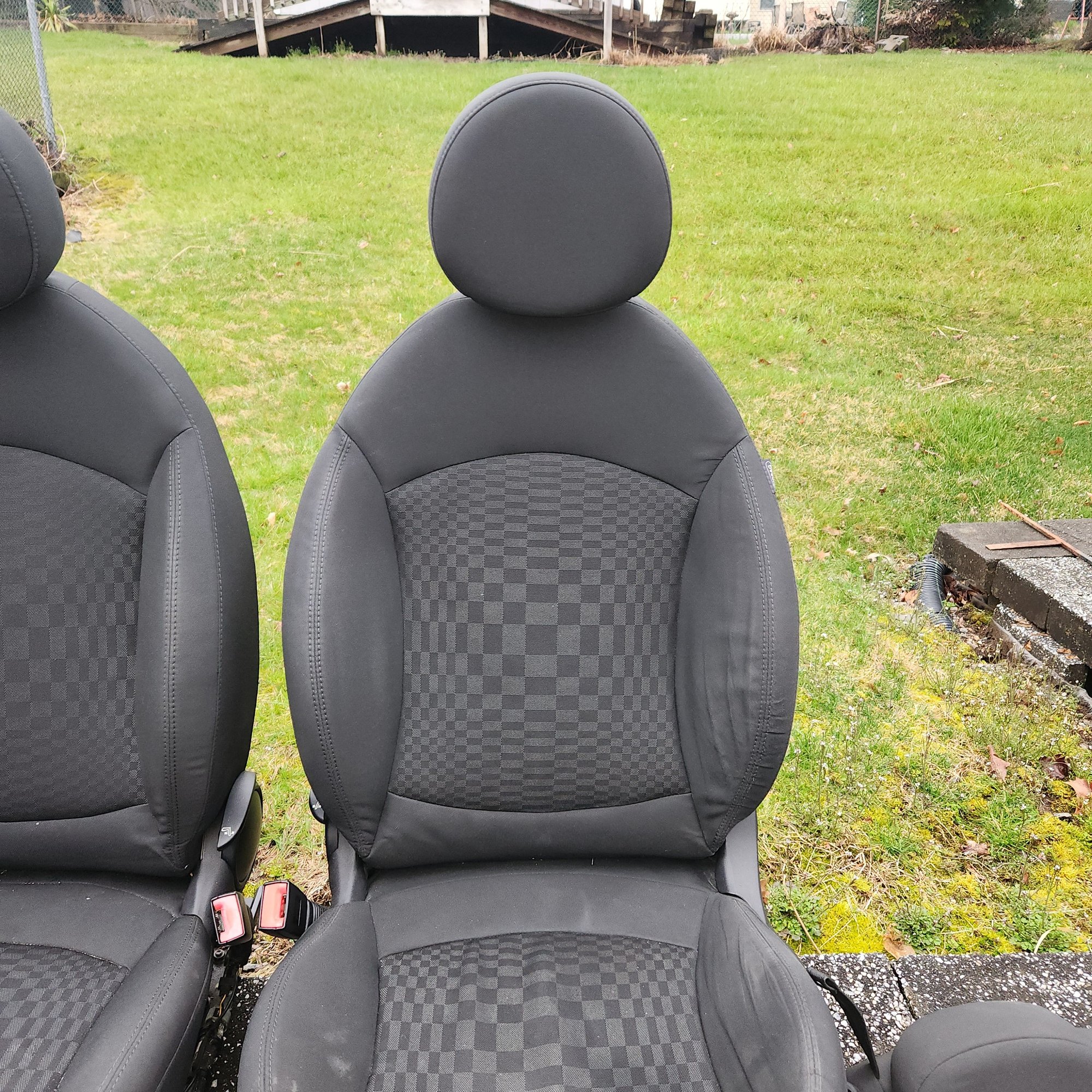 Interior/Upholstery - 07-13 Mini Cooper S Convertible Seats - Used - 2007 to 2013 Mini Convertible - Parsippany, NJ 07054, United States
