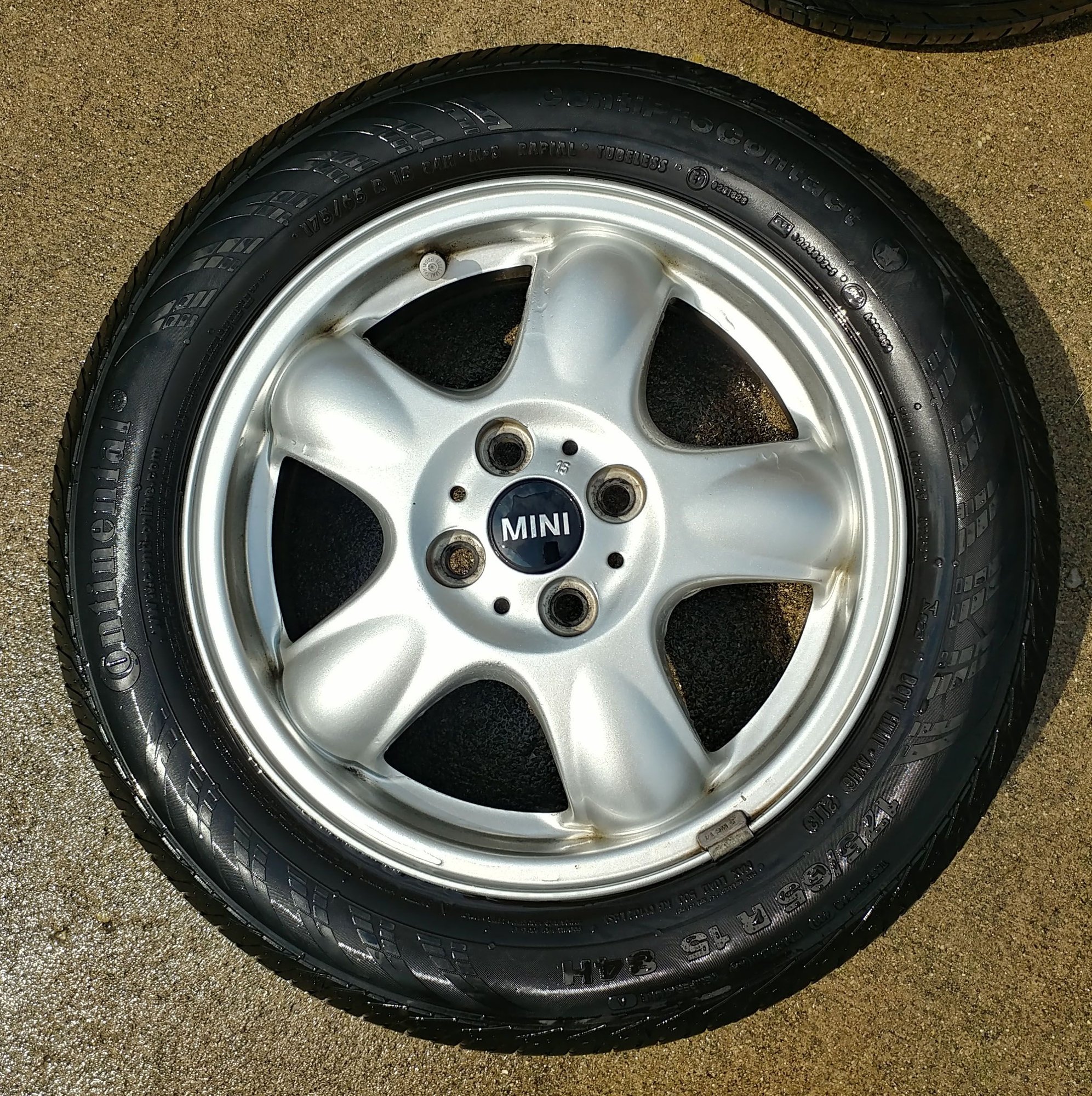 Wheels and Tires/Axles - Mini Cooper 15" aluminum wheels / rims $150 OBO - Used - 2002 to 2013 Mini All Models - Cincinnati, OH 45039, United States