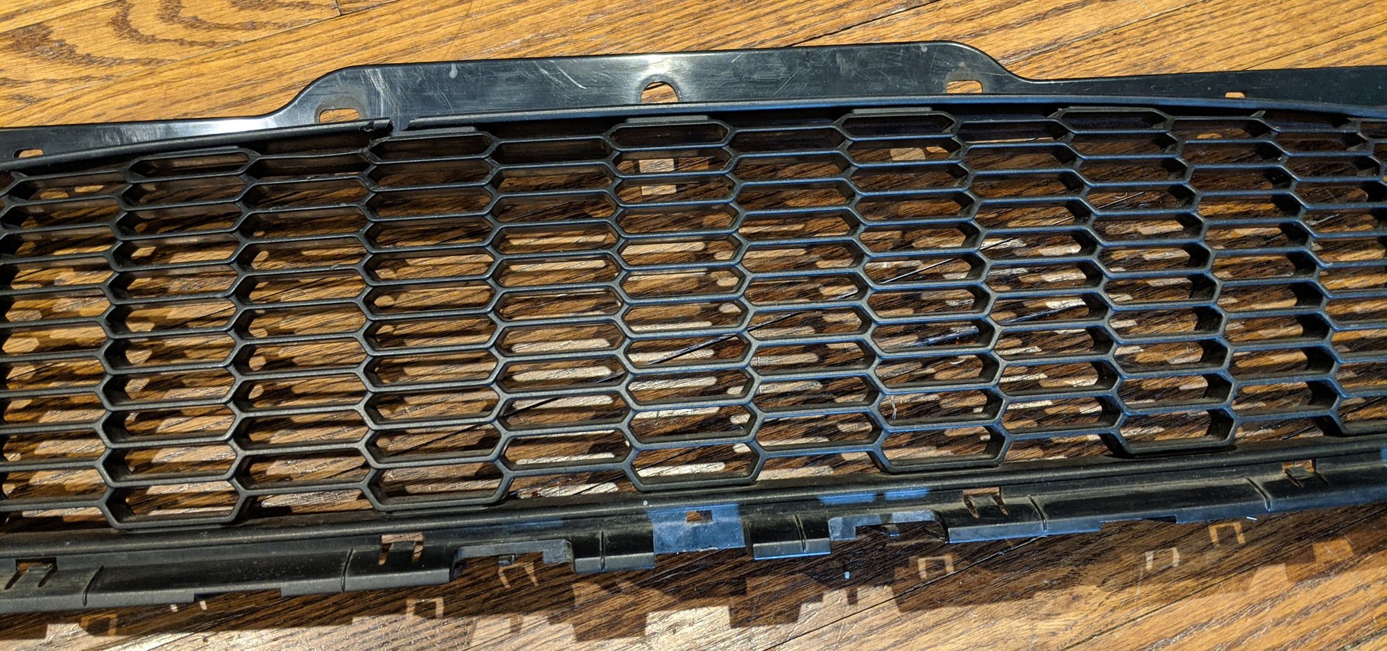 Exterior Body Parts - '10 R56 MCS grill and black driver side mirror - Used - 2010 Mini R56: "Mk II" Mini Hatch/Hardtop range - Charlottesville, VA 22903, United States