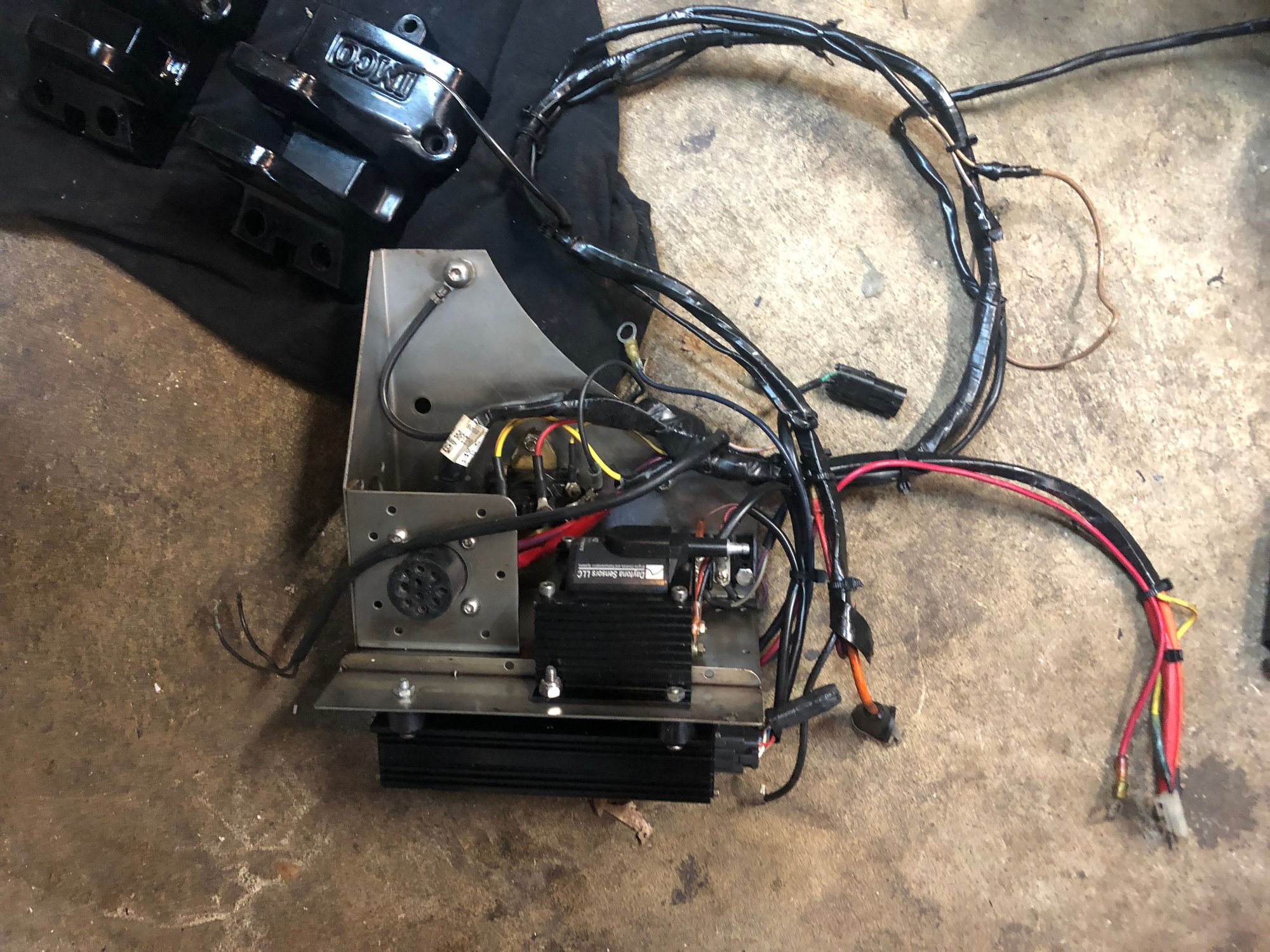 Daytona ignition box with coil, and bracket