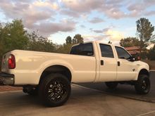 Need to take some shots in Tow😁 My built 2000 7.3 is a towing machine, love this truck! 