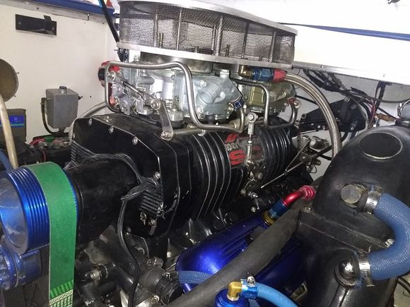 Mercruiser / Mercury Racing /B&M420, Holley 850 blower carbs,intake,pulleys,brackets,manifold,everything.Blower was rebuilt and tefloned by Blower Shop about a hundred hours ago,carbs were rebuilt and setup by Dan DiVinci three years ago at a cost of $900, have two pulleys,,stock and slightly smaller,stock is 10 rib but other pulley is 16 rib however works fine with stock 10 rib bottom pulley.Makes 5lbs of boost on a 547 bbc with BBX3 heads opened up to 200cc combustion chambers with stock pulle