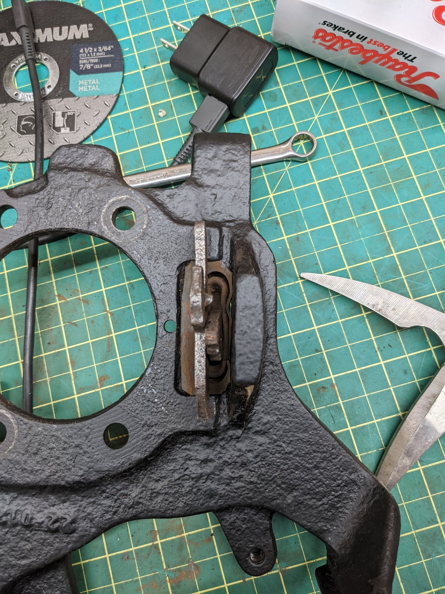 Ford 8.8 disk brake backing plates (explorer / dana 44