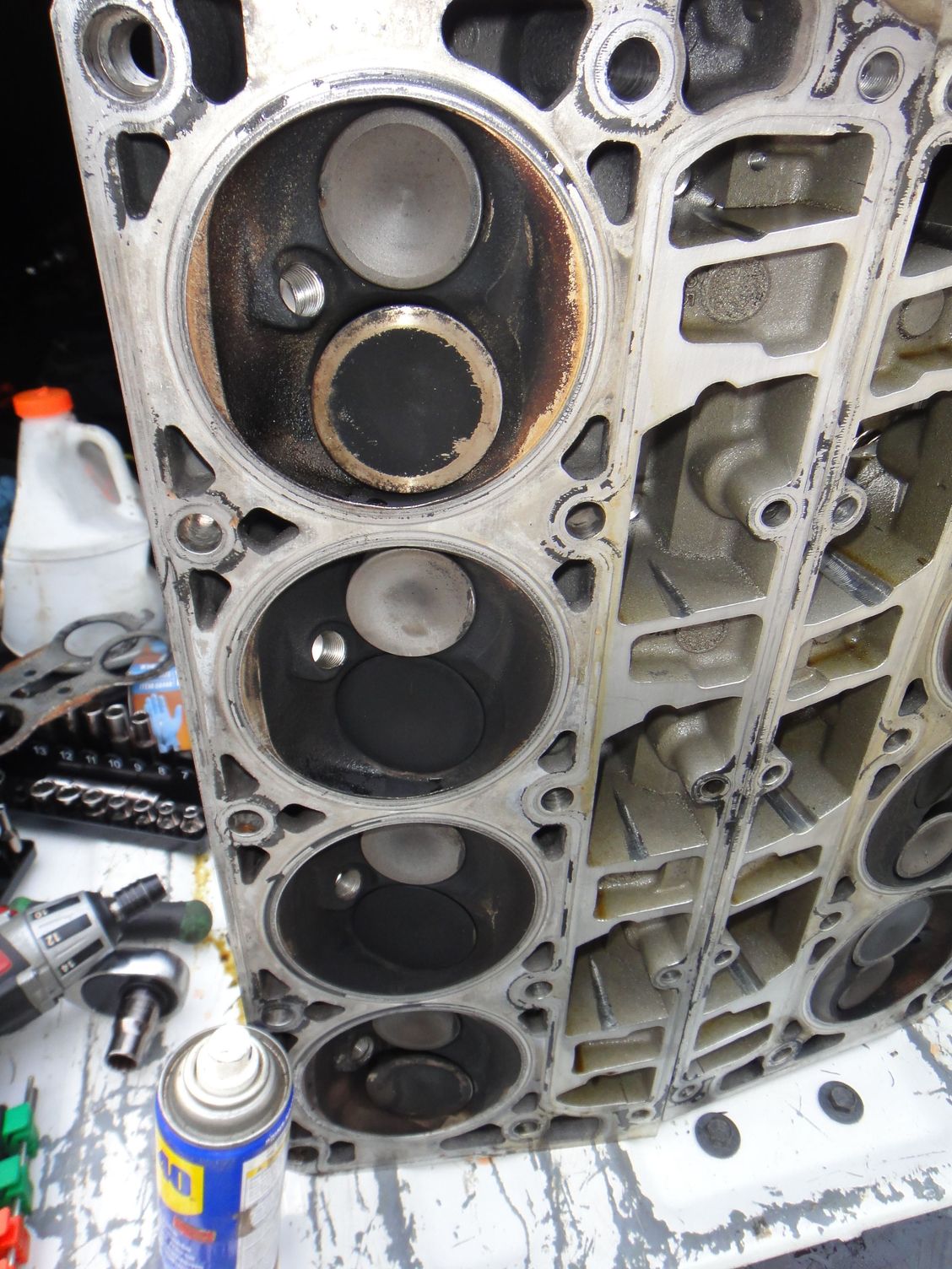 valve hitting the pistons? Forums