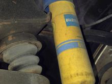 2005 GMC Sierra 1500 VHO 6.0L, shock absorber and ?