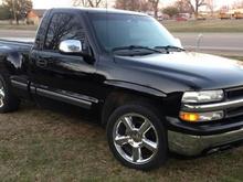 20" Avalanche wheels.