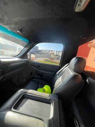 Finished interior, leather seats, dash, suede headliner, changed everything from tan to gray and black. 