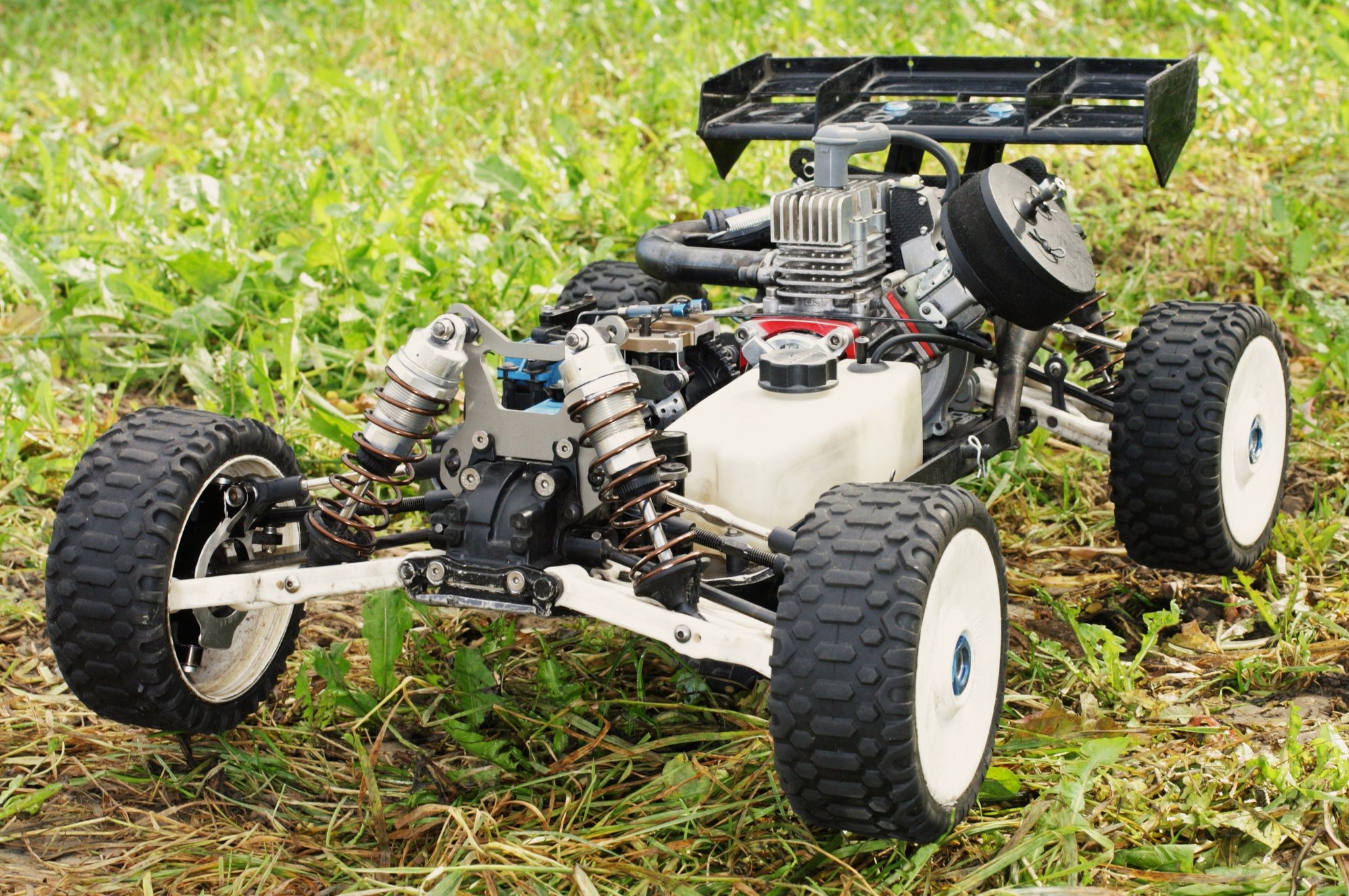 losi 5ive b conversion - jumping video - Page 2 - R/C Tech Forums