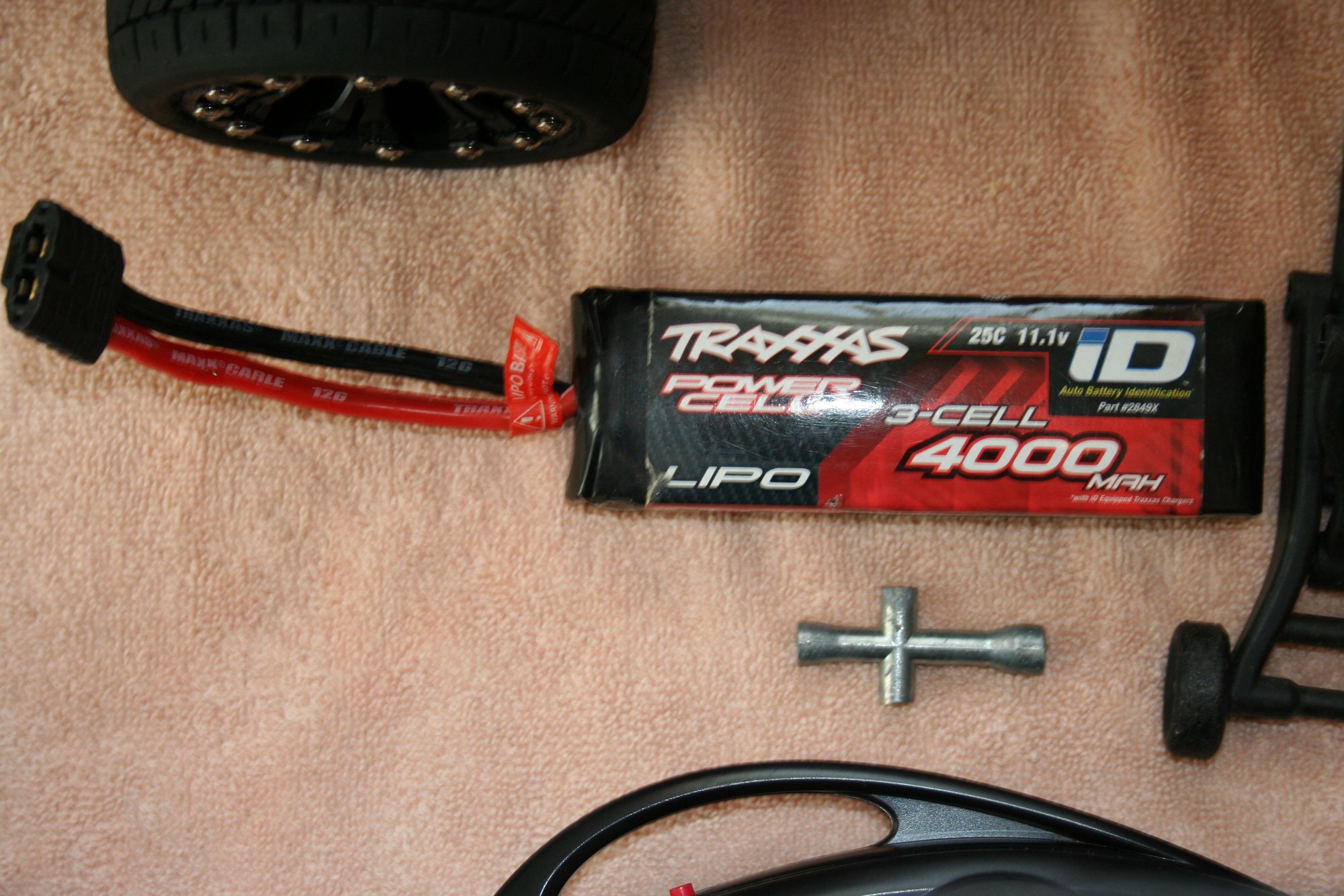 Like New Traxxas Rustler VXL RTR with LIPO,Super Clean!! - R/C Tech Forums