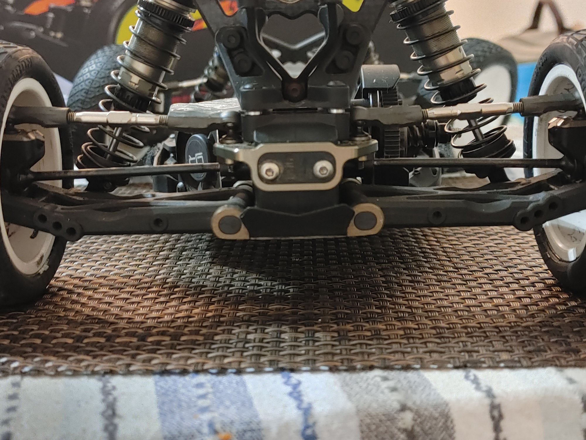 tlr 22 5.0 roller