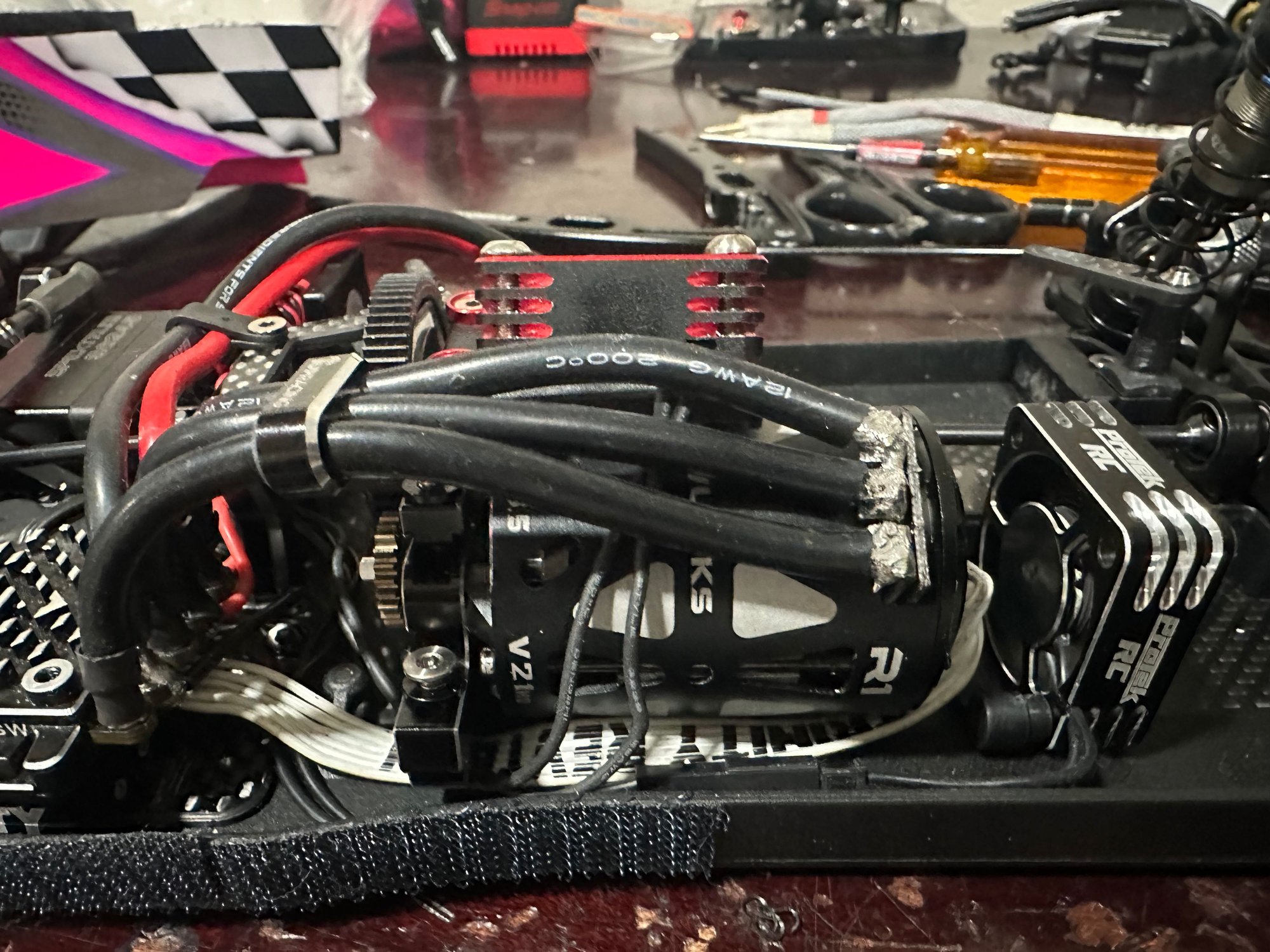 1/10 esc motors servos custom bodies & more R/C Tech Forums