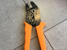 Servo wire pilers $15. Or $22 posted can combine post if more then 1 items 