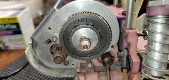 64 pitch gears. Losi spur.