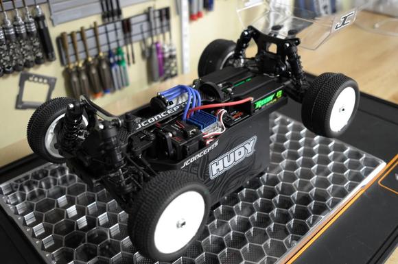XRAY XB4