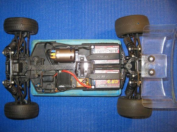 XRAY XB4, Duratrax DE10 ESC, HobbyWing XERun 8.5T motor, Hitec HSC-965MG servo