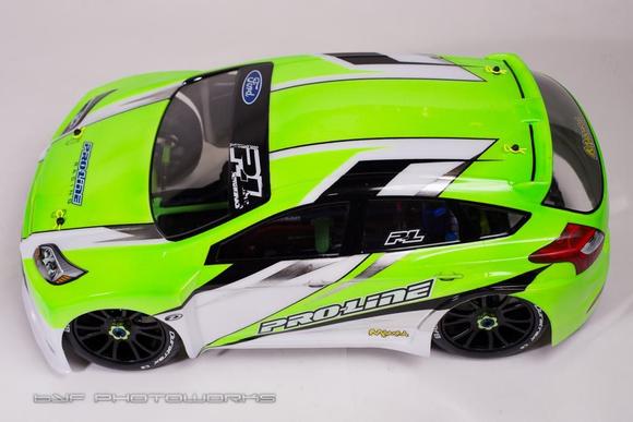 Proline Focus body on Rally