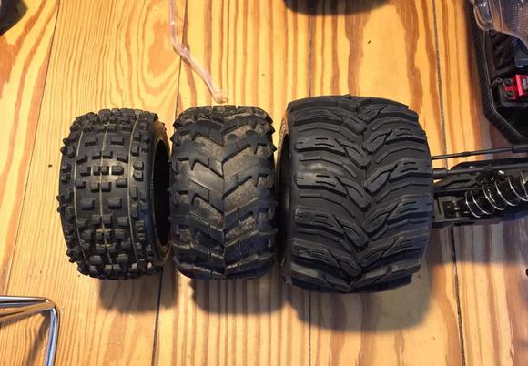 Badland 3.8, GoolRC Fangs, LouiseRC MT Cyclone 3.8