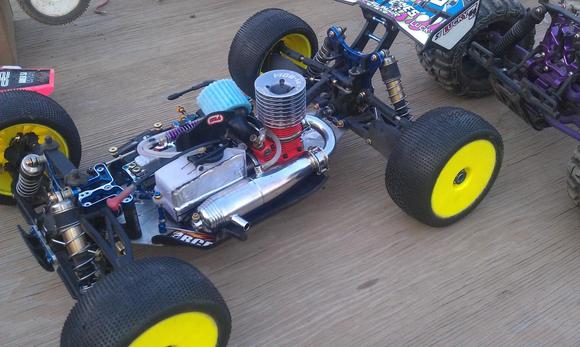 Got a lil ole school small block chevy look to it..