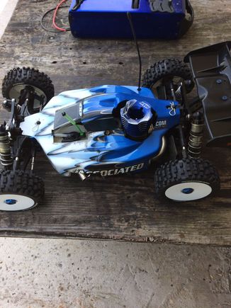 Team Associated Factory Team RC8.2 & Ofna starter box