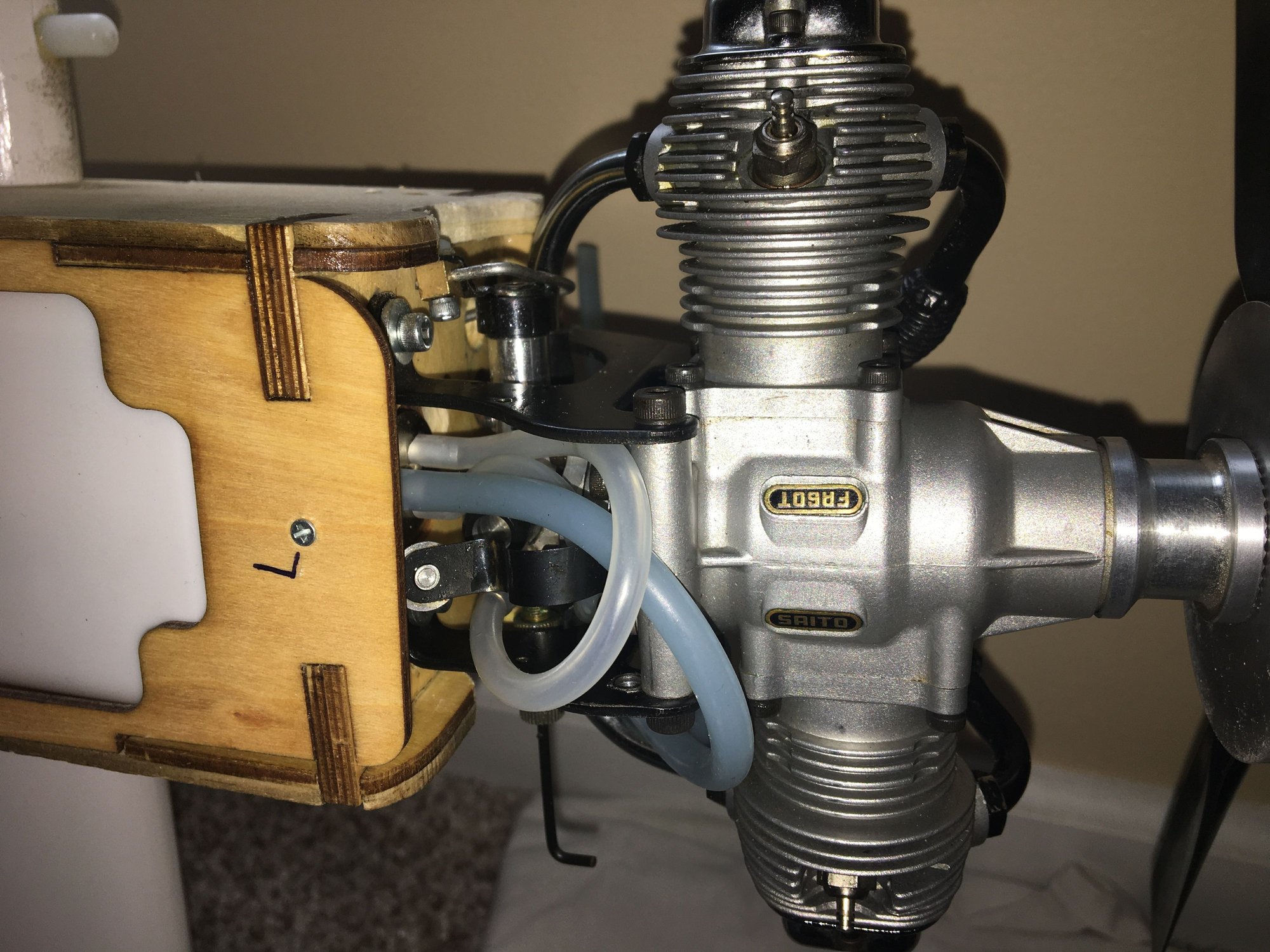 Help with throttle linkage geometry on TF Cessna 310 RCU Forums
