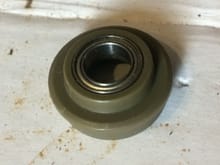 Above HL T-90 drive axle support bearing set