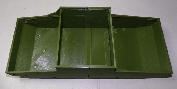 Hull printed in two pieces and joined