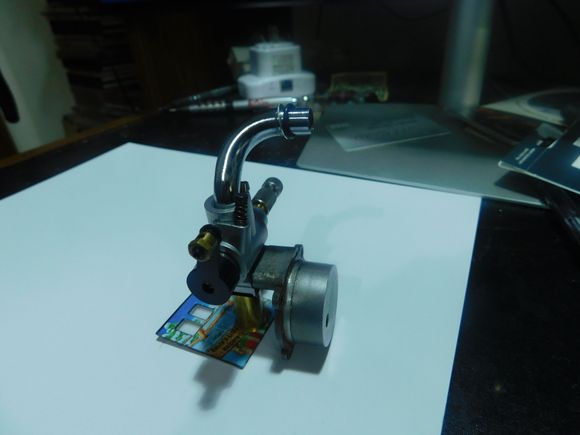 Saito 50 later backplate, carb and intake