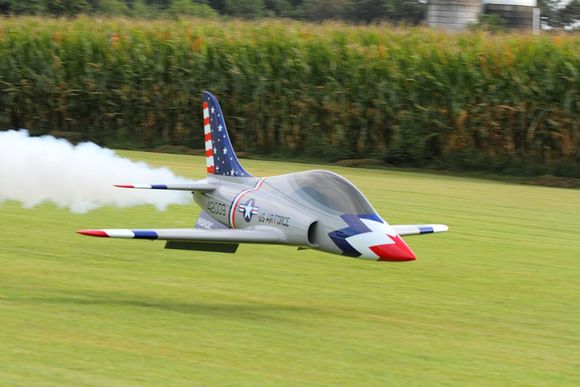 AT FREDERICKSBURG VA FLYING 2 WEEKS AGO