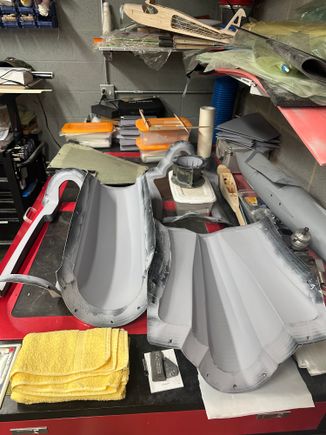 Engine, cockpit and exhaust nozzle molds preppes and primed