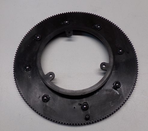 Turret ring has ball bearings installed.