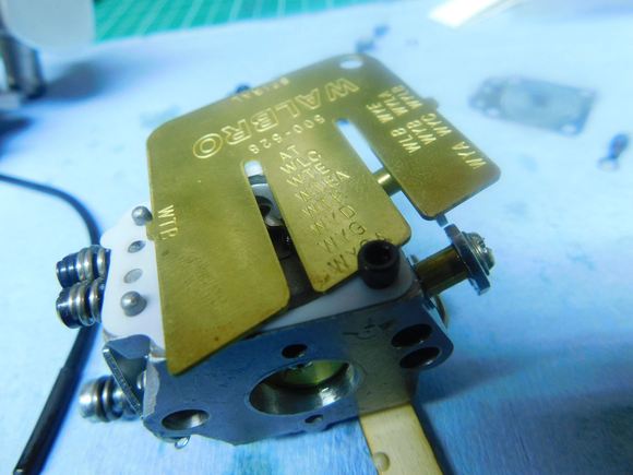 Setting the metering lever height.