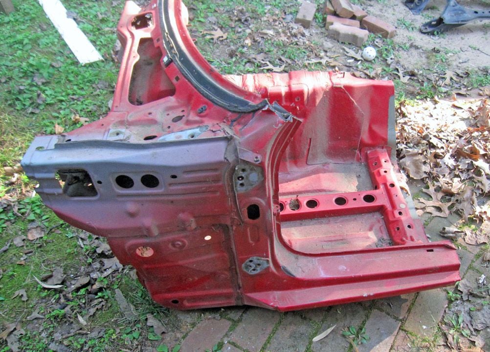 Exterior Body Parts - Free FD Pieces (local p/u only) - Used - 1993 to 1995 Mazda RX-7 - Arlington, VA 22207, United States