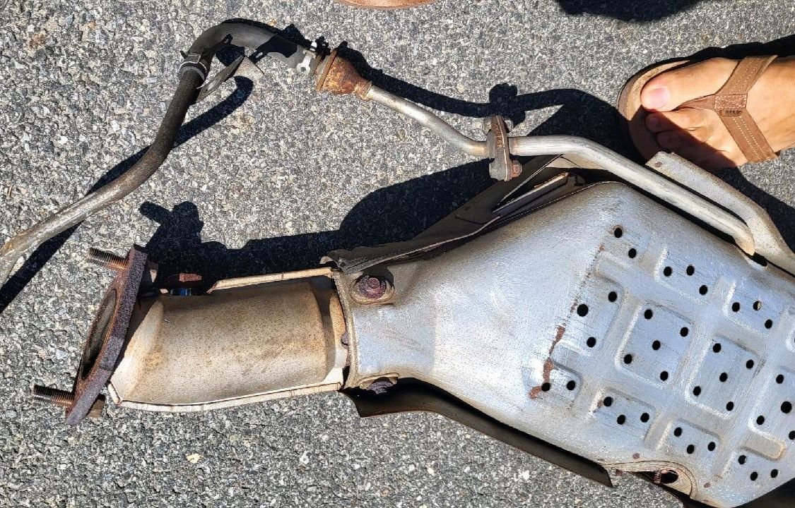 Engine - Exhaust - Fd3s oem jdm down pipe and cat - Used - -1 to 2025  All Models - Rockaway Park, NY 11694, United States