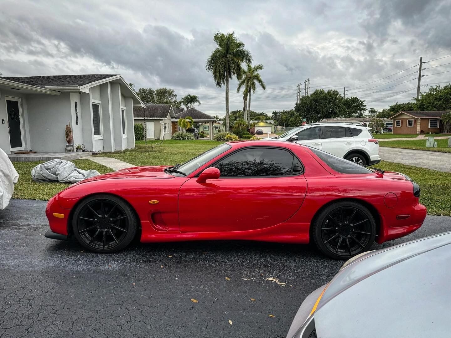 Exterior Body Parts - FD3S side skirts/mud guard - Used - 1992 to 2002 Mazda RX-7 - Miami, FL 33172, United States