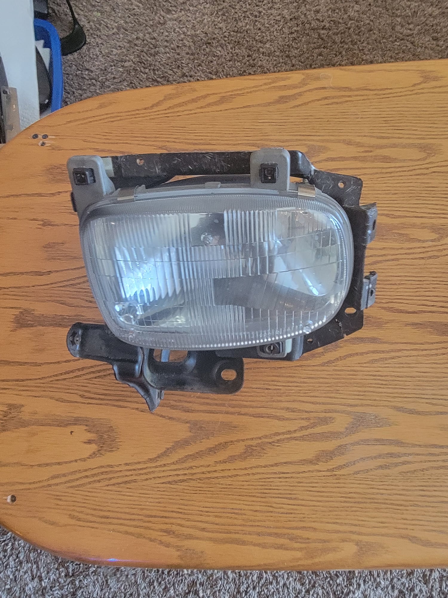 Lights - FD RX7 Diverside (LH) Headlight (Damaged & no motor) - Used - 1992 to 1994 Mazda RX-7 - Muscatine, IA 52761, United States