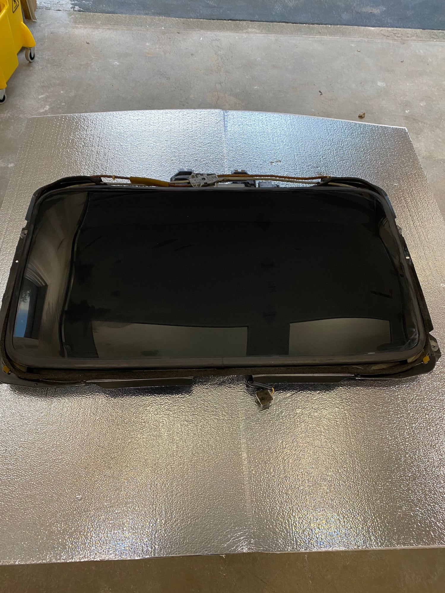 Exterior Body Parts - 1994 Glass Sunroof - Used - 1993 to 2000 Mazda RX-7 - Dix Hills, NY 11746, United States