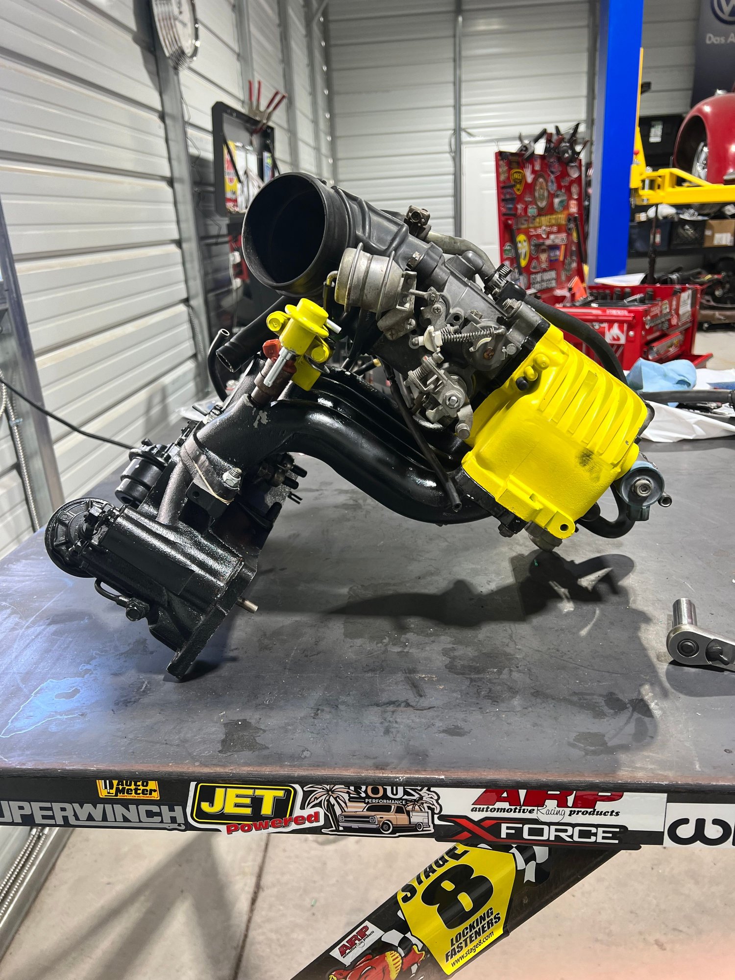 Engine - Intake/Fuel - Complete intake manifold for NA 13B - Used - Caliente, NV 89008, United States