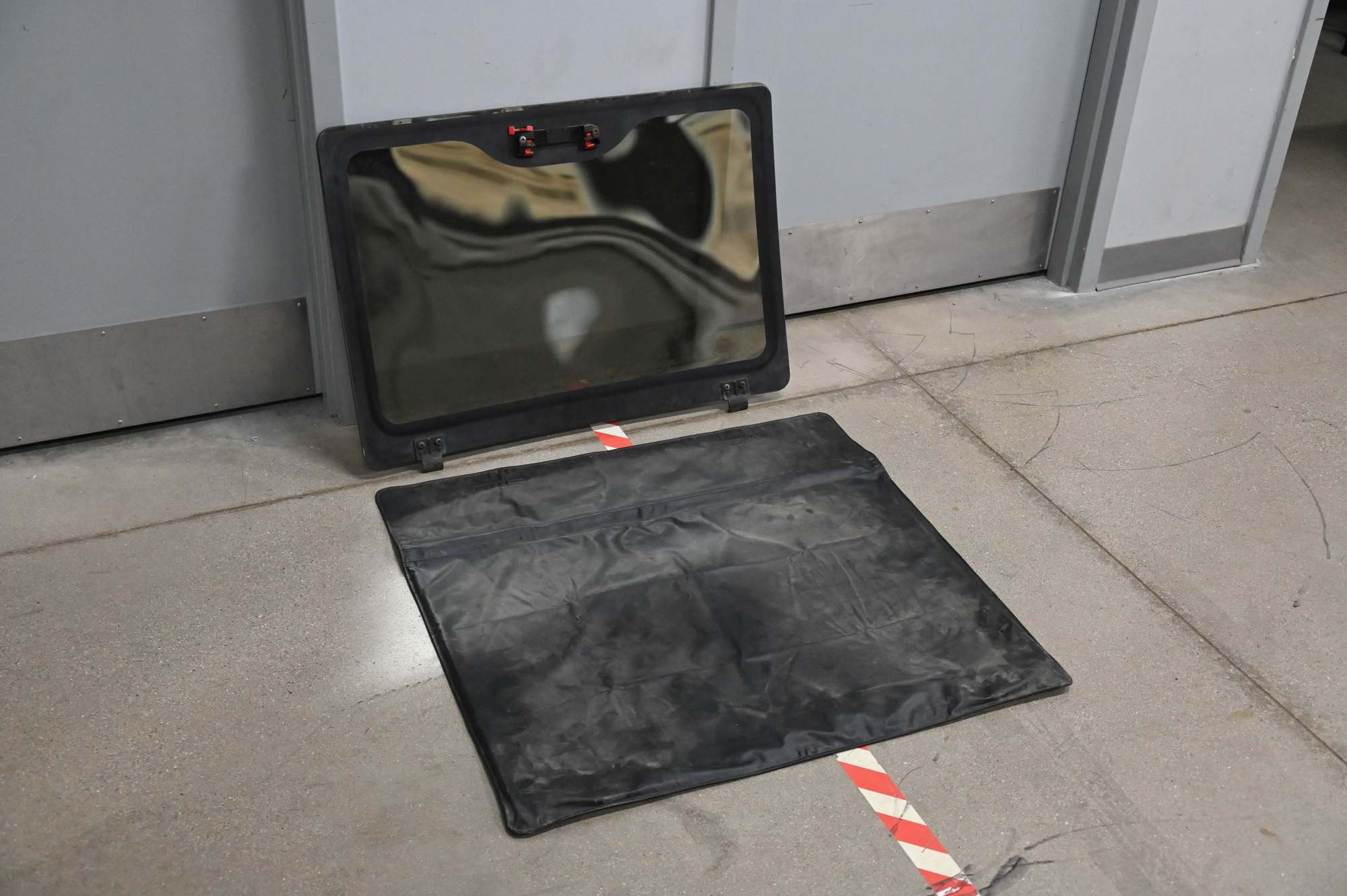 Interior/Upholstery - FB Rx7 Glass Sunroof + Carrying Bag, very good condition - Used - Terre Haute, IN 47803, United States