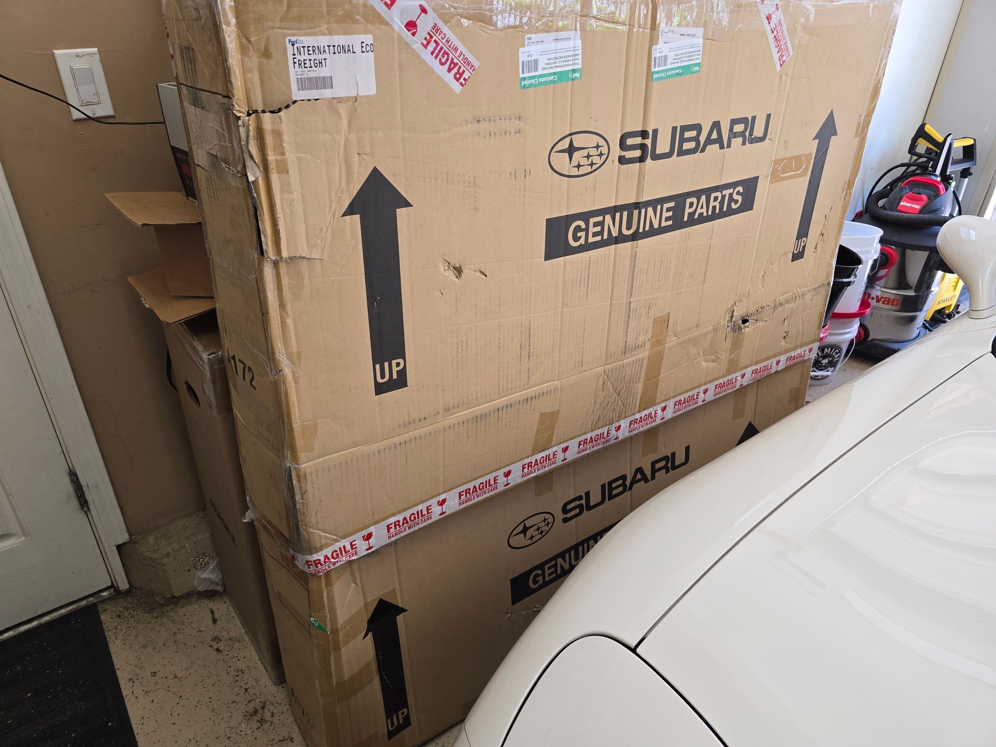 Can you get what it is? Will open it up this weekend to inspect and take a few pictures. I'm super excited!