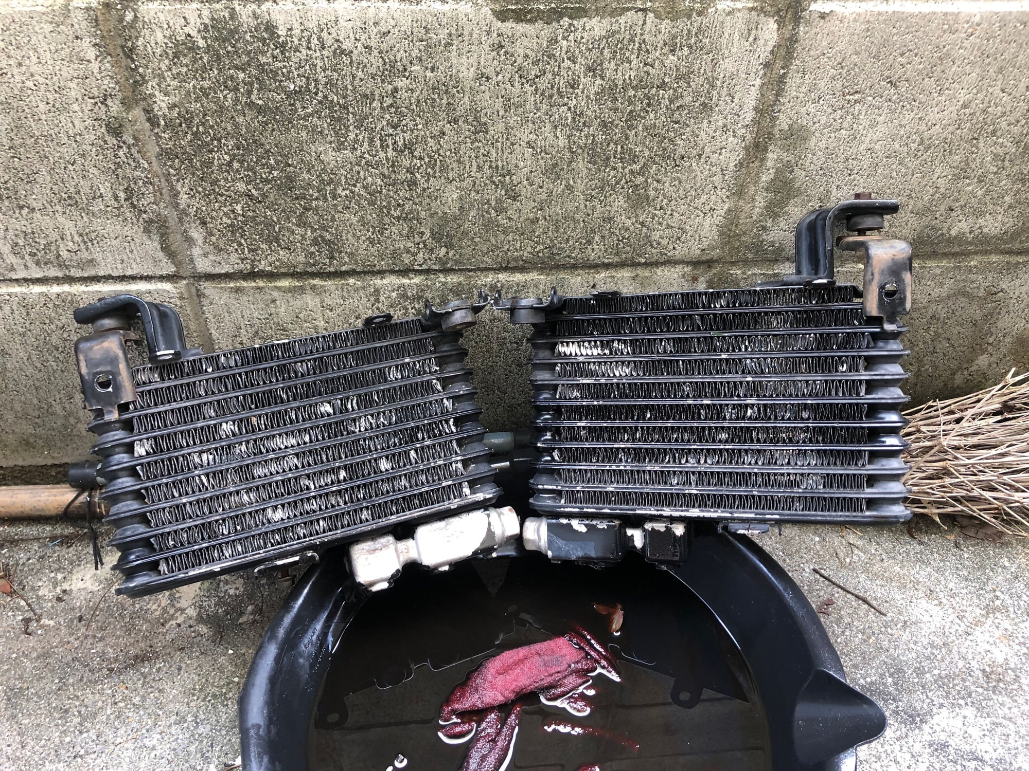 Miscellaneous - OEM Dual Oil Coolers - Used - 1993 to 2002 Mazda RX-7 - Okinawa, Japan
