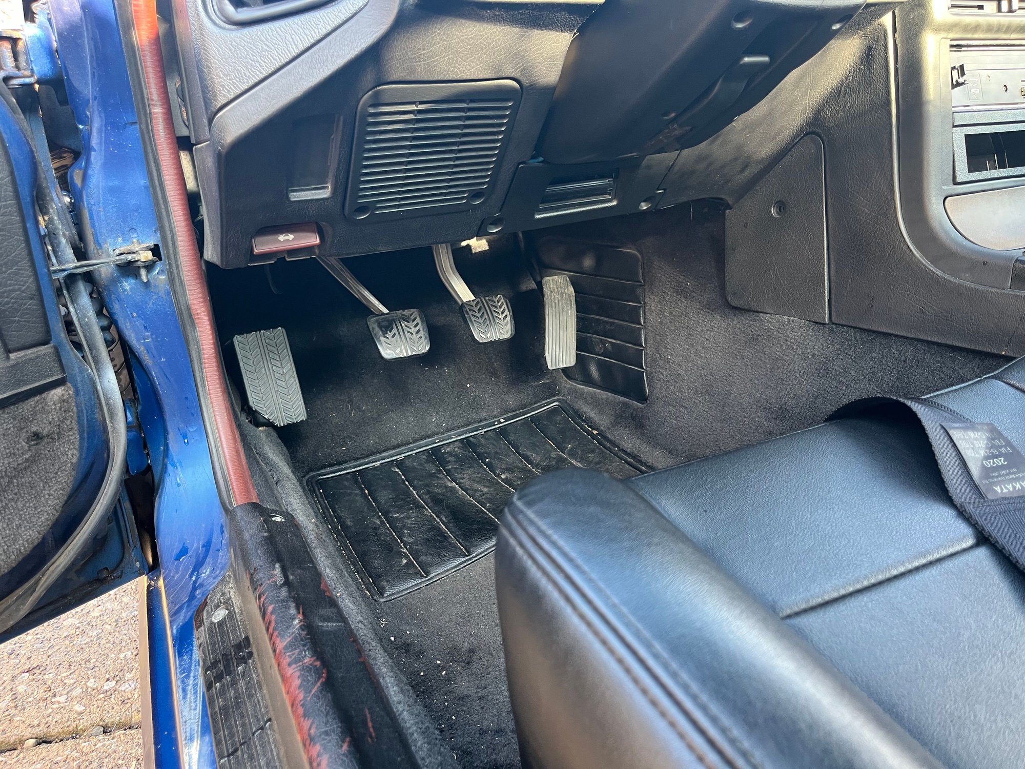 1986 Mazda RX-7 - (non running) 1986 Mazda RX7 - Used - VIN JM1FC3316G0150969 - 88,872 Miles - 2 cyl - 2WD - Manual - Coupe - Blue - Cleveland, OH 44144, United States