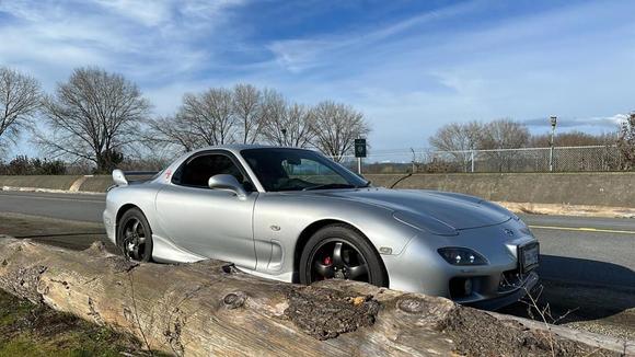 Type RS-R wheels 17x8 Front/17x8.5 rear. Offset 50 (stock) Micheline Pilot Sport AS3+ 225/45 front/255/40 rear.