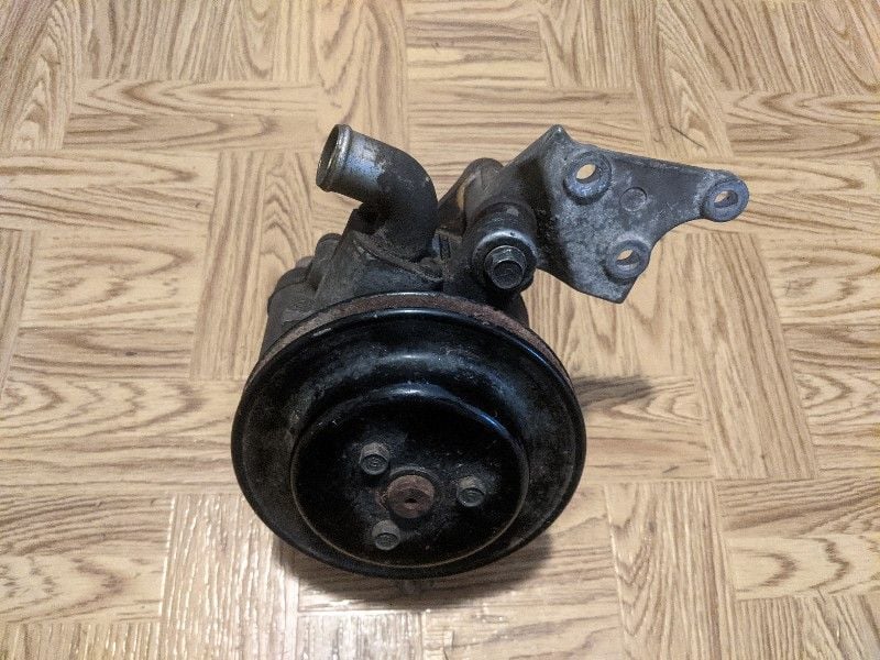 Engine - Intake/Fuel - 1984-1991 OEM Smog Air Pump w/ Bracket Emissions NON-TURBO N/A - Used - 0  All Models - Arden, NC 28704, United States