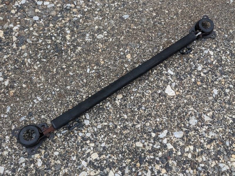 Steering/Suspension - 92-02 FD Rear OEM Strut Bar Brace USED - Used - 1992 to 2002 Mazda RX-7 - Arden, NC 28704, United States