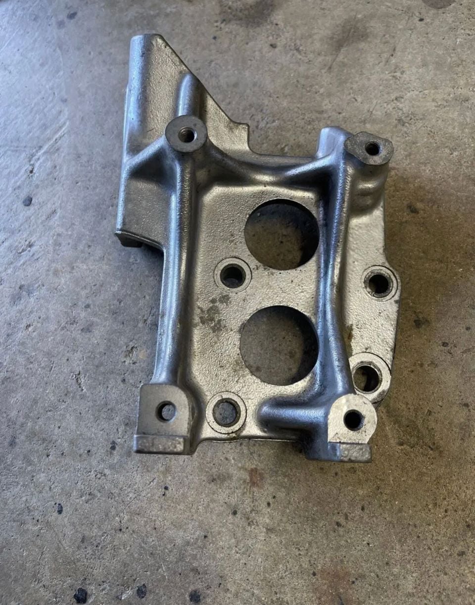 Accessories - Looking for Non Power steering AC bracket from FC3s - Used - 0  All Models - Walnut, CA 91789, United States